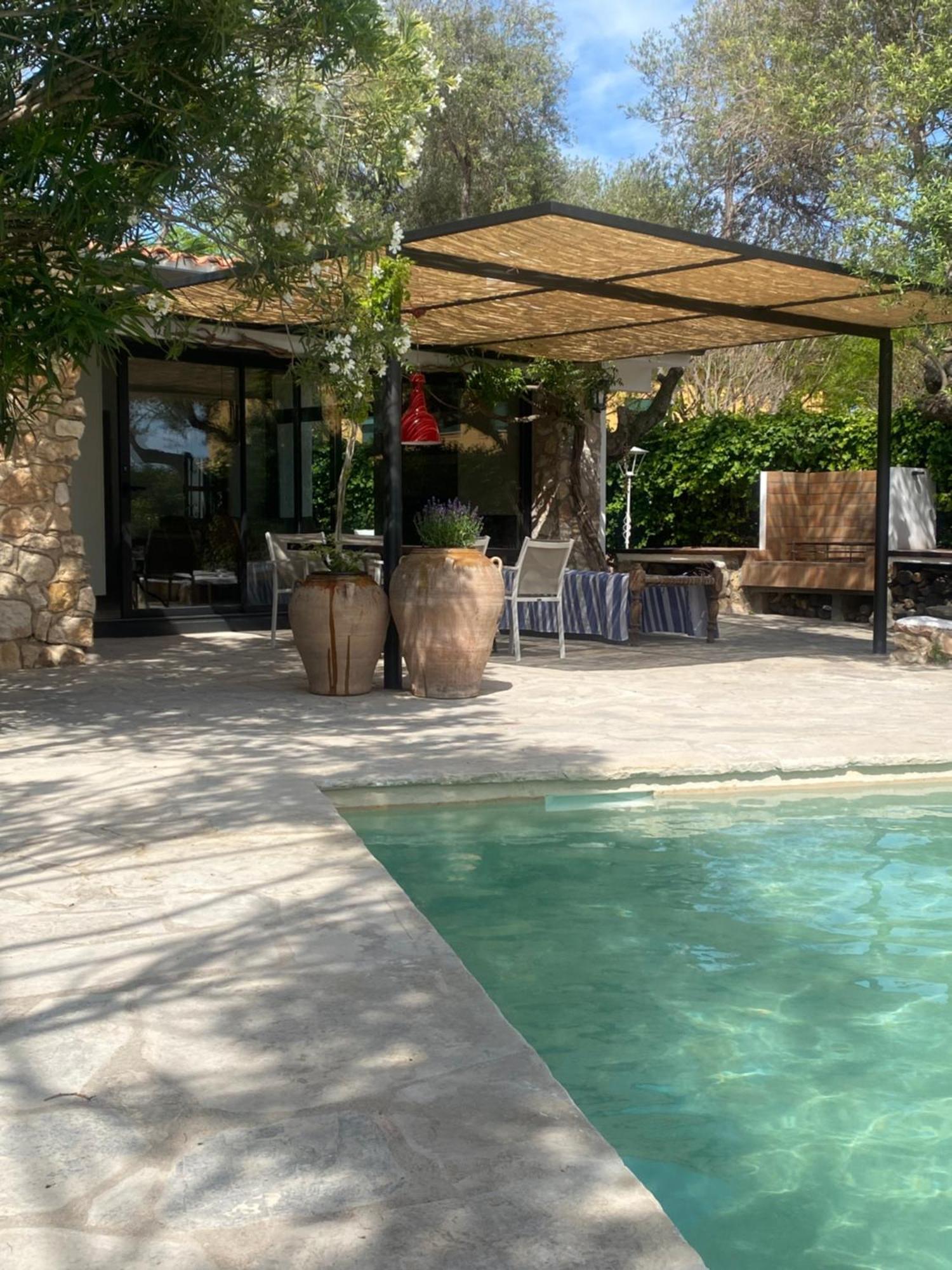 Bond Beach Village Альтафулья Екстер'єр фото